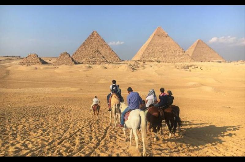Descubren tumba que data del Nuevo Reino en Luxor Egipto