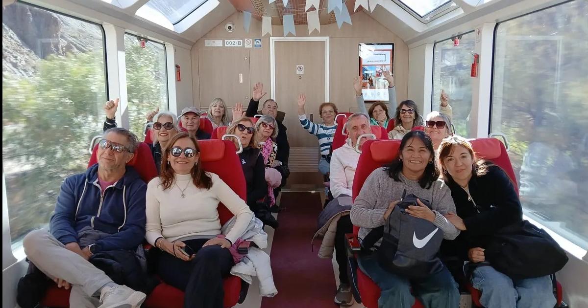 Tren Solar con capacidad completa en el finde largo de julio