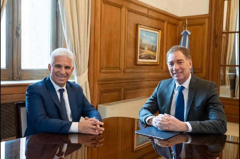 Santilli se reunioacute con Poggi por la reforma electoral y de la Carta Orgaacutenica del BCRA