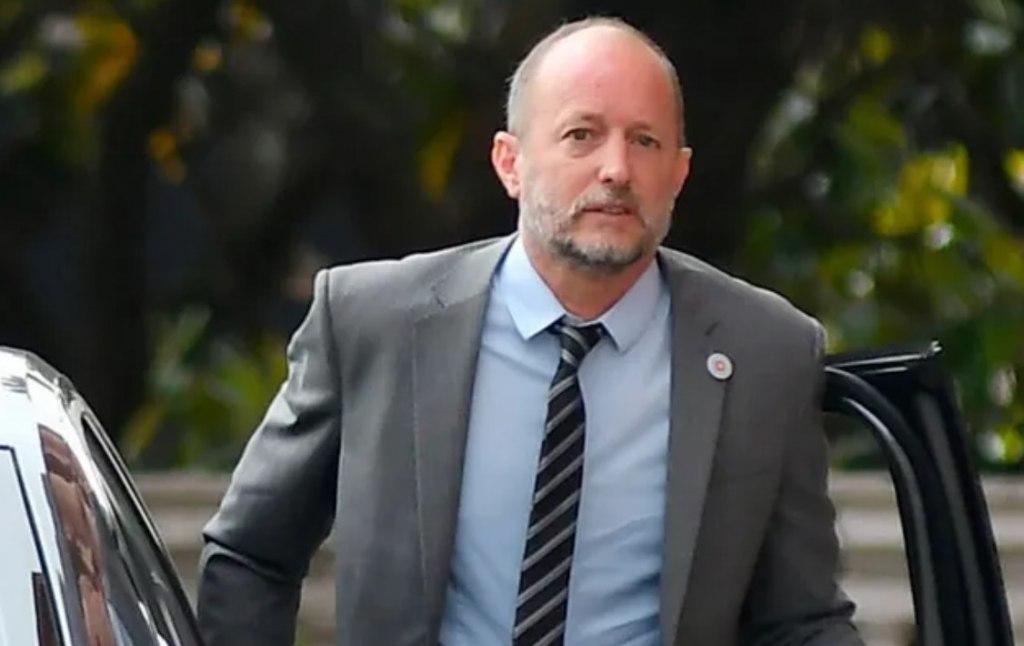 Insaurralde miroacute el partido de Argentina contra Suiza junto al hermano de un juez que intervino en el ldquoYategaterdquo