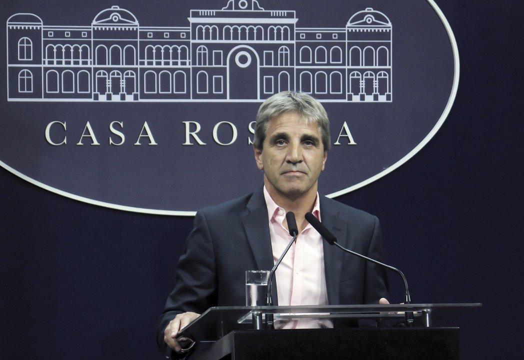 El Gobierno modificoacute el presupuesto con maacutes fondos para el pago de salarios deuda e inteligencia