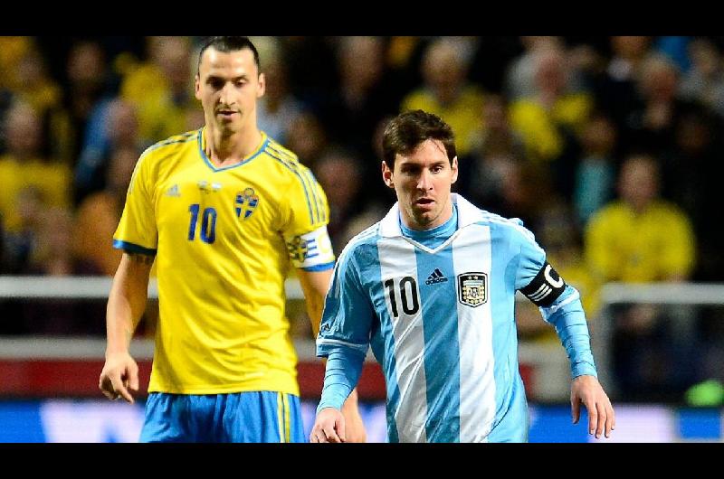 Ibrahimovic rendido nuevamente ante Messi- ldquoCuando se enciende todos se ilusionanrdquo