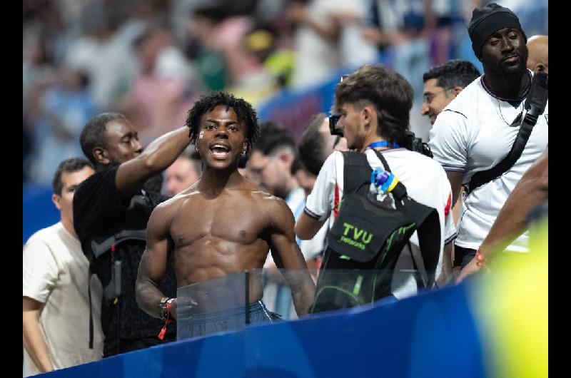 Speed le rogoacute a Lamine Yamal que se concentre para vencer a Argentina en la final