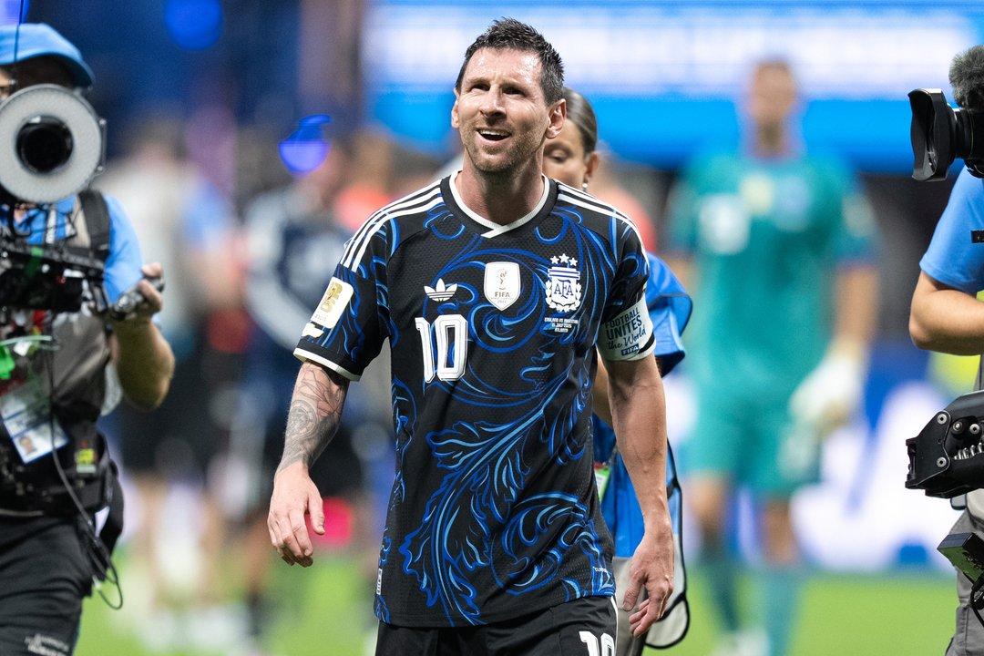 Messi repitioacute exactamente el mismo posteo que en 2022 tras pasar a otra final del mundo