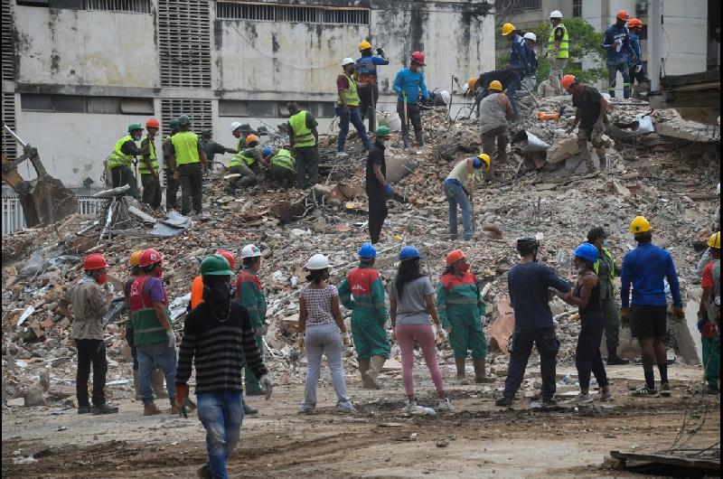 Ya son maacutes de 5000 la cantidad de fallecidos por los terremotos en Venezuela del 24 de junio
