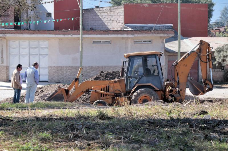 Ejecutan obras de puentes alcantarilla en sectores estrateacutegicos de Alto Comedero