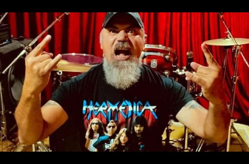 El diacutea que el ldquoPatordquo Strunz y Hermeacutetica compartieron escenario con Kiss Black Sabbath y Slayer