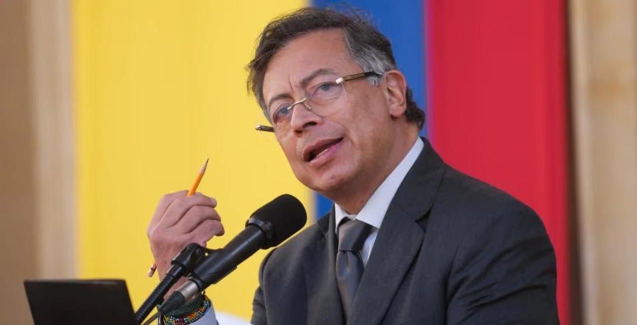 Petro dijo que Argentina y Colombia perdieron el Mundial ldquopor codicia y falta de humildadldquo