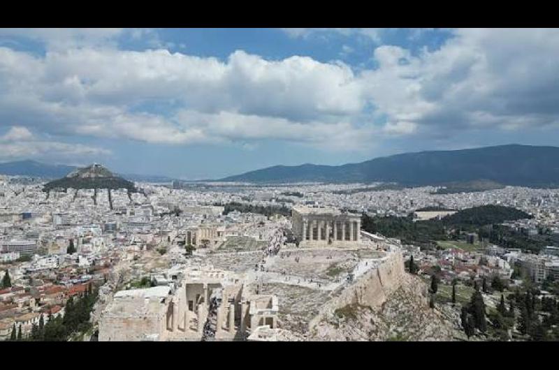 Atenas- horror en la Acroacutepolis donde dos turistas fueron acuchillados