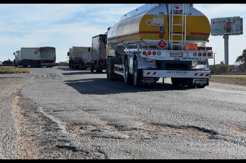 Santa Fe administraraacute por 20 antildeos la Ruta Nacional A012- el Gobierno nacional cede por primera vez una ruta a una provincia