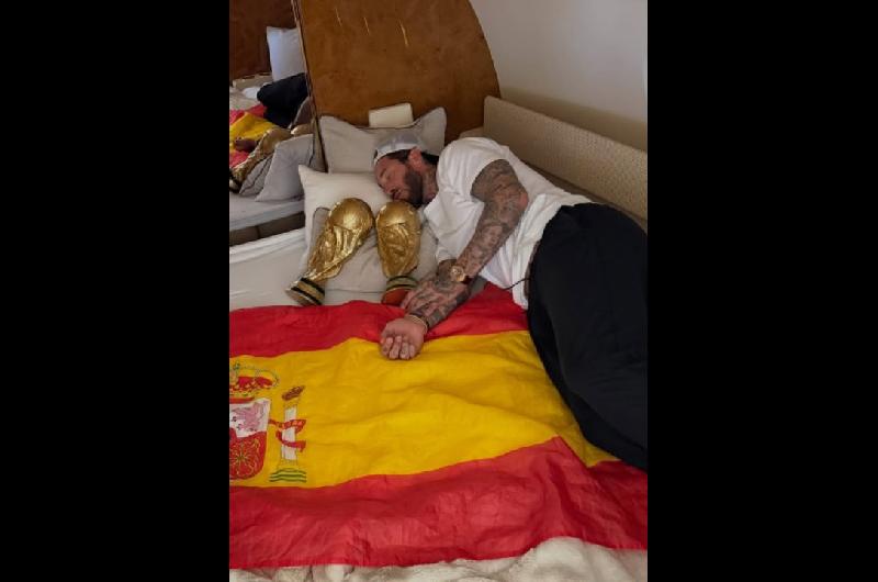 iquestBurla a Messi La publicacioacuten de Sergio Ramos tras el Mundial de Espantildea