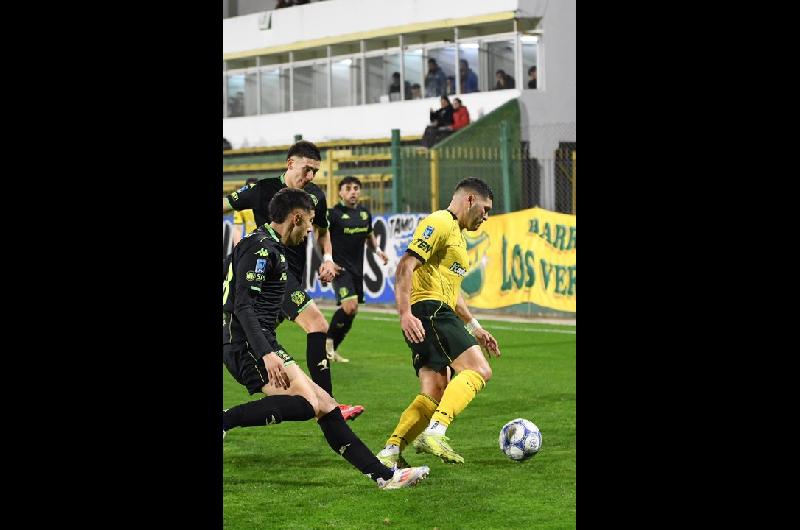 Defensa y Justicia igualoacute con Aldosivi en la jornada inaugural del Torneo Clausura 2026