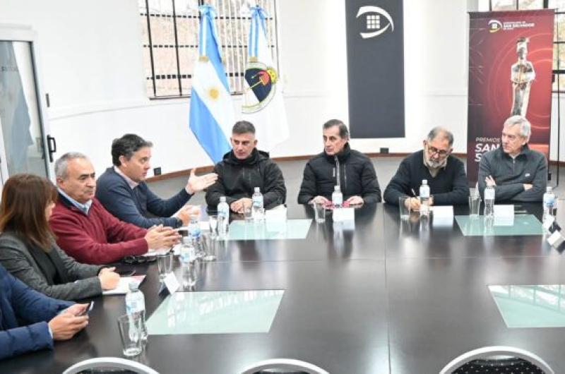 Trabajo conjunto para la puesta en marcha de la 17ordm edicioacuten de la ExpoJuy