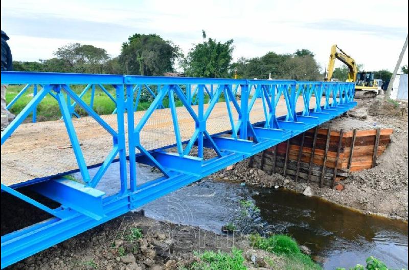 El gobierno de Insfraacuten demora la apertura de un puente que prometioacute habilitar en una semana
