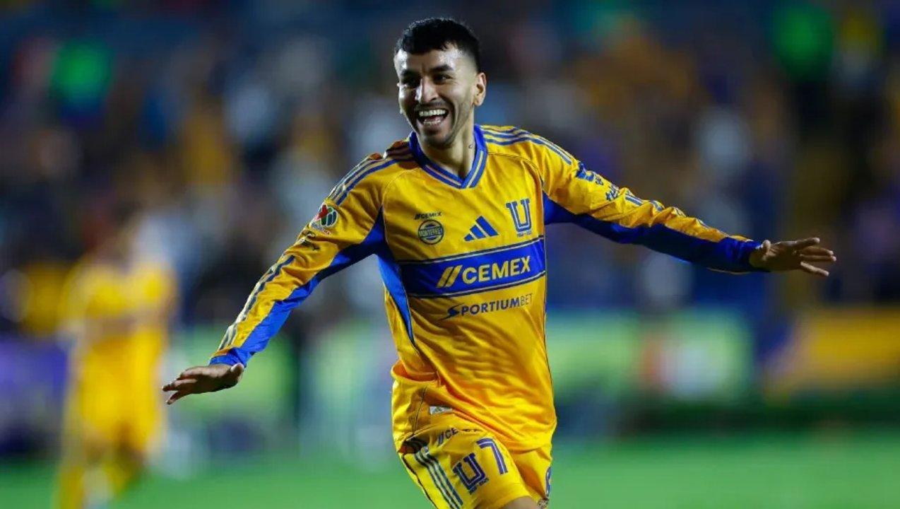 Confirmado- Aacutengel Correa seraacute nuevo jugador de River