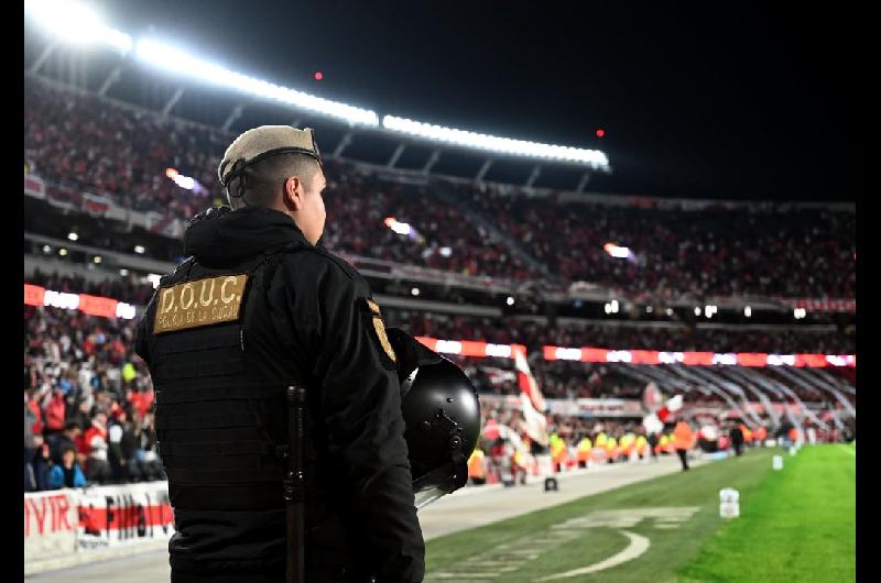 Operativo en el Monumental- 209 actas y 132 intentos de ingreso sin entrada en River vs Barracas