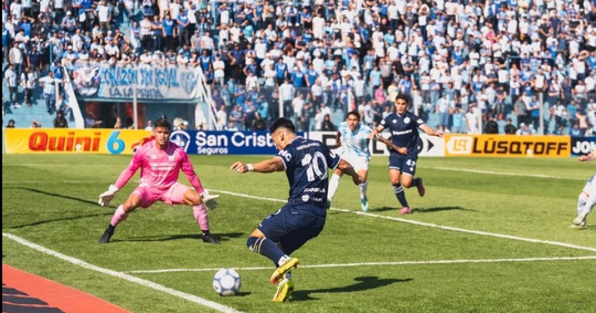 Gimnasia dio vuelta un complicado partido y se afianza en la punta
