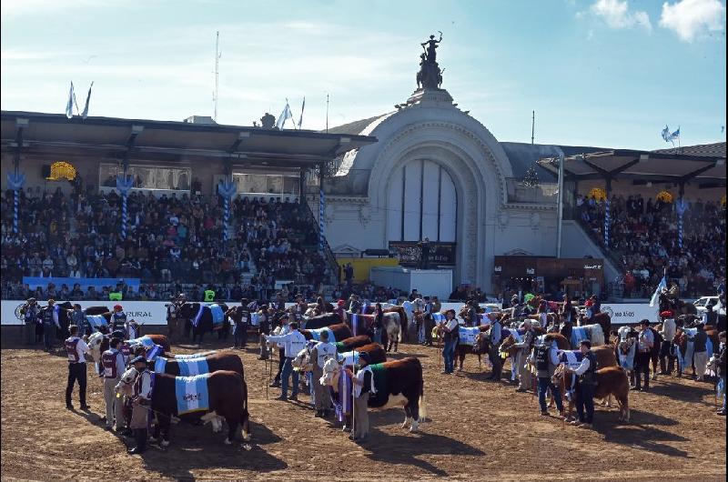 La Rural en nuacutemeros- se cerraron negocios por maacutes de 25000 millones y hubo maacutes de un milloacuten de visitantes