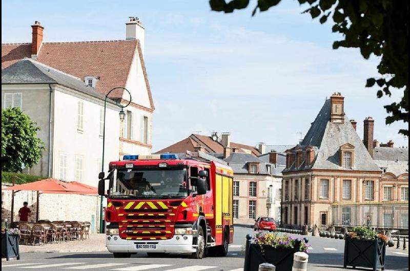 La Unioacuten Europea enviacutea ayuda en la lucha contra incendios forestales a Espantildea y Francia