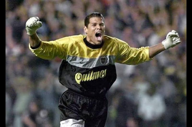 Oacutescar Coacuterdoba respaldoacute a Aacutelvaro Montero tras su mal arranque en Boca- ldquoEs un arquero de seleccioacutenrdquo