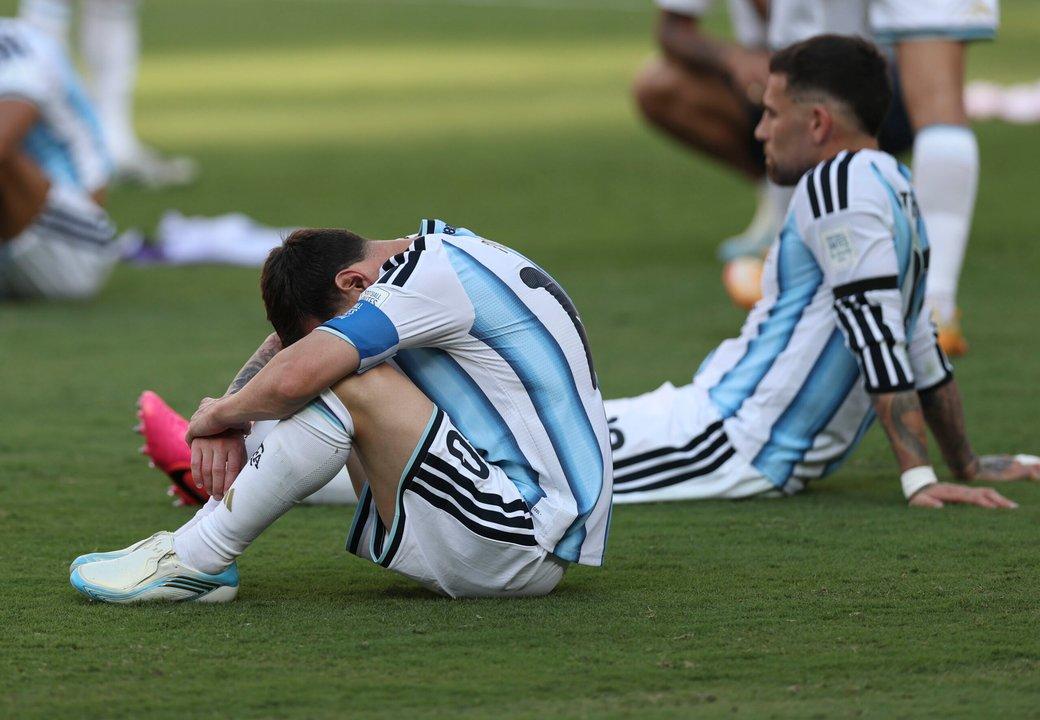 El alemaacuten Rudi Voumlller cargoacute contra la Seleccioacuten argentina- ldquoUn mal ejemplordquo