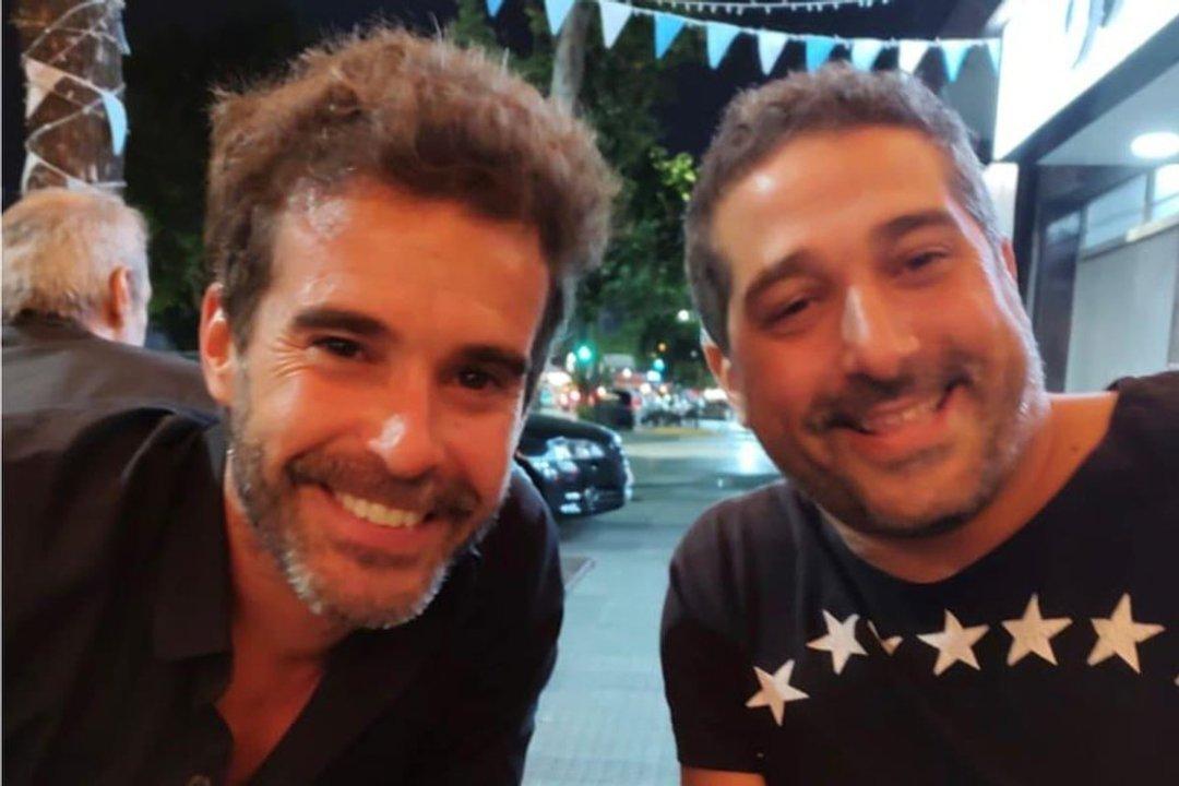 La publicacioacuten de Nicolaacutes Cabreacute tras la muerte de su hermano- Agradezco el carintildeo de siempre