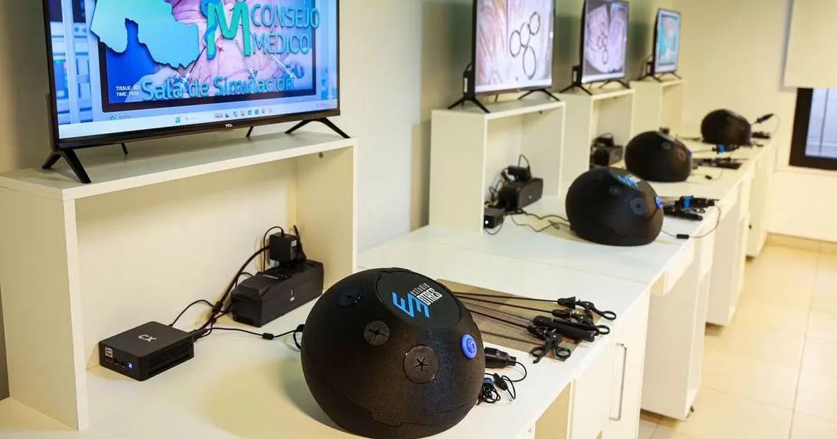 Inauguraron sala de simulacioacuten para praacutectica y capacitacioacuten en cirugiacuteas