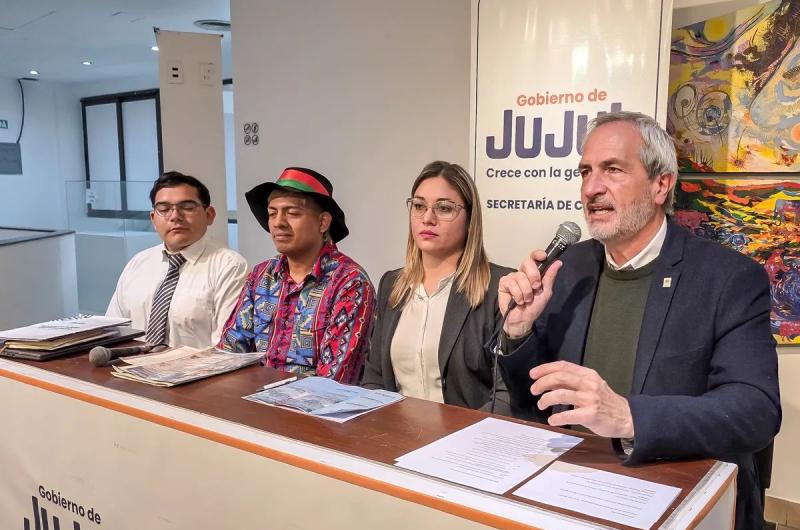 Artistas plaacutesticos de Argentina Peruacute y Bolivia se reuacutenen en Calilegua