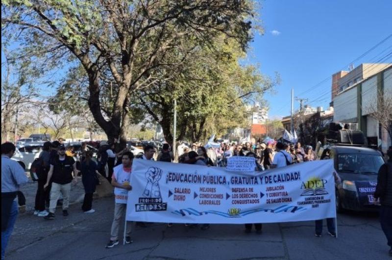 En Jujuy hay derecho al saqueo minero pero no al paro de los docentes