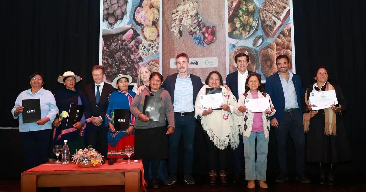 Destacan el activo cultural que representa la certificacioacuten en saberes de cocina tradicional