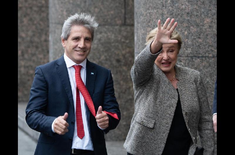 Caputo respaldoacute la reforma del Banco Central y pronosticoacute un nuevo triunfo electoral de Milei