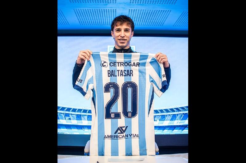 Racing- renovoacute su contrato hace dos semanas y ahora presiona para irse del club