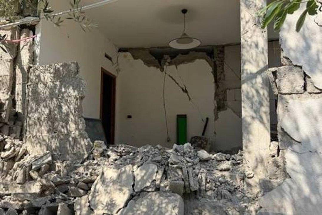 Terremoto en el sur de Italia- paacutenico en Naacutepoles heridos y evacuaciones masivas