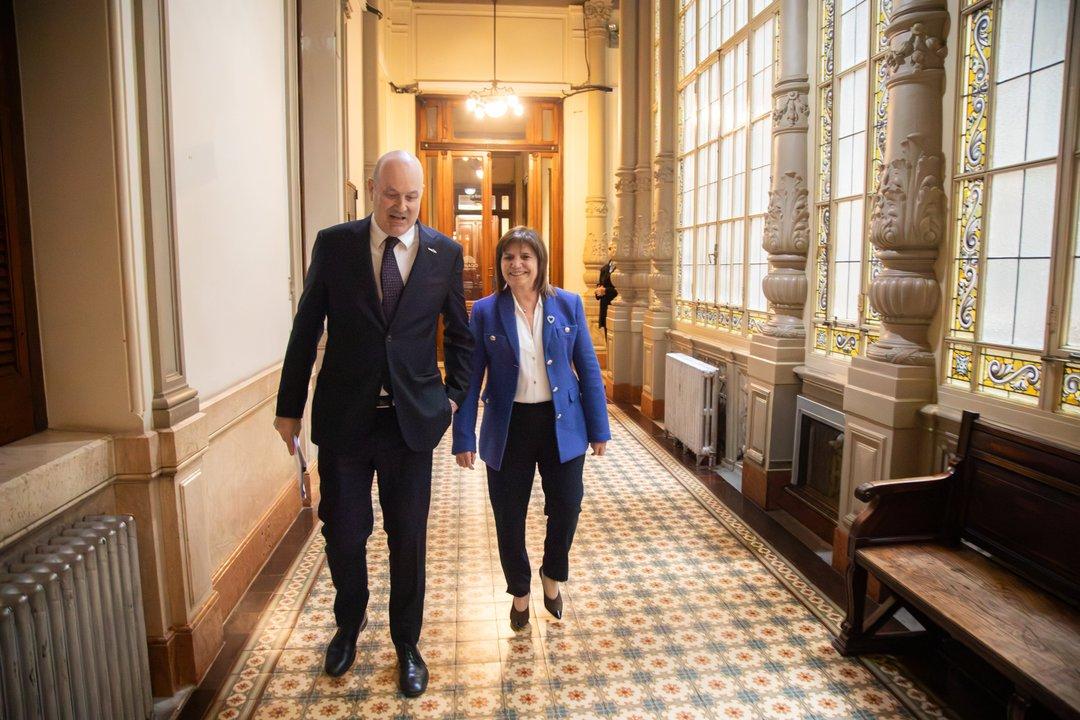 Senado- con los votos justos el oficialismo busca aprobar el proyecto para vender tierras a extranjeros