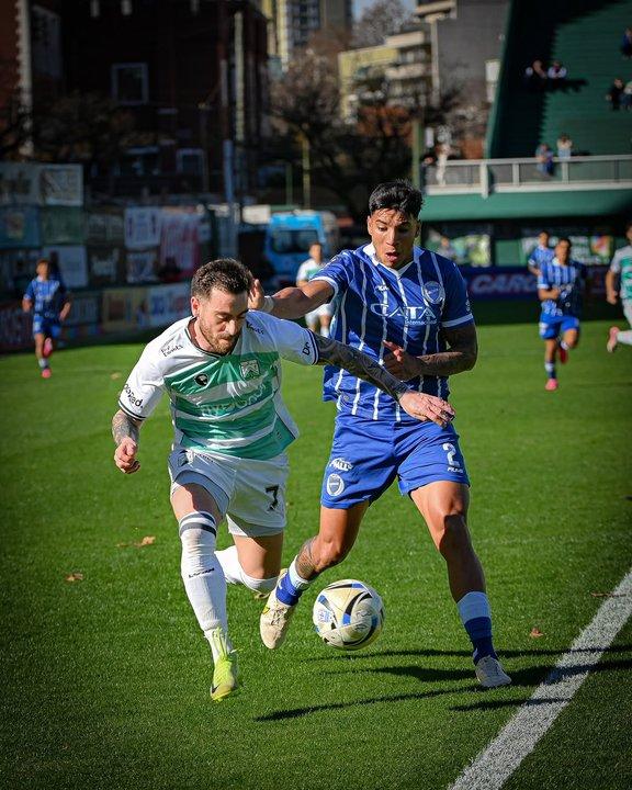 Primera Nacional- Ferro y Gimnasia de Jujuy fueron derrotados pero continuacutean como punteros de sus zonas
