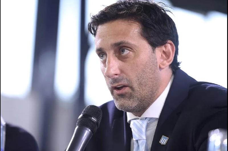 ldquoMilito hijo de prdquo hinchas de Racing cantaron insultos contra su presidente tras la derrota ante Tigre
