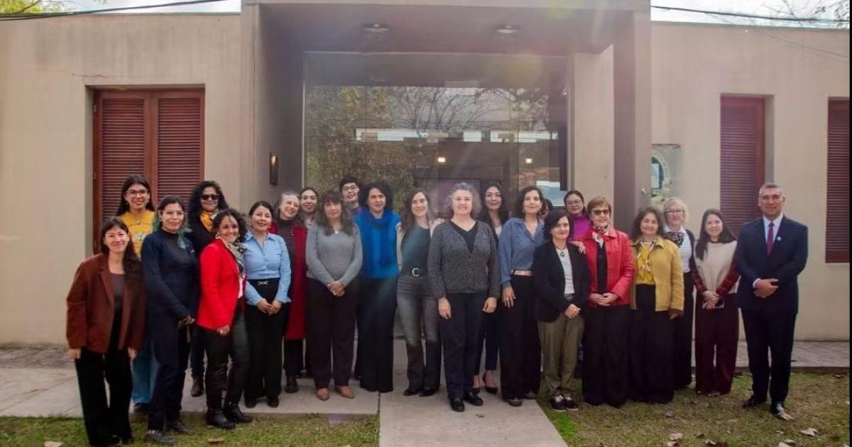 Inicia capacitacioacuten para promover y garantizar el derecho al cuidado y apoyo