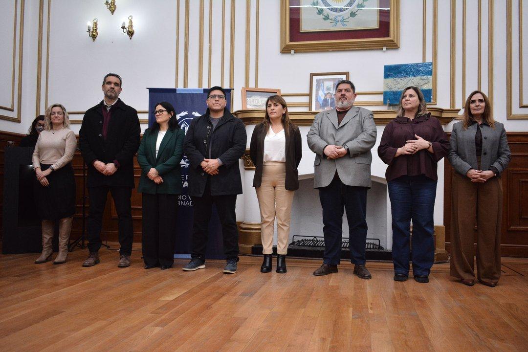 Vidal paga 500000 a docentes sin paros y ADOSAC denuncia una ldquoextorsioacutenrdquo