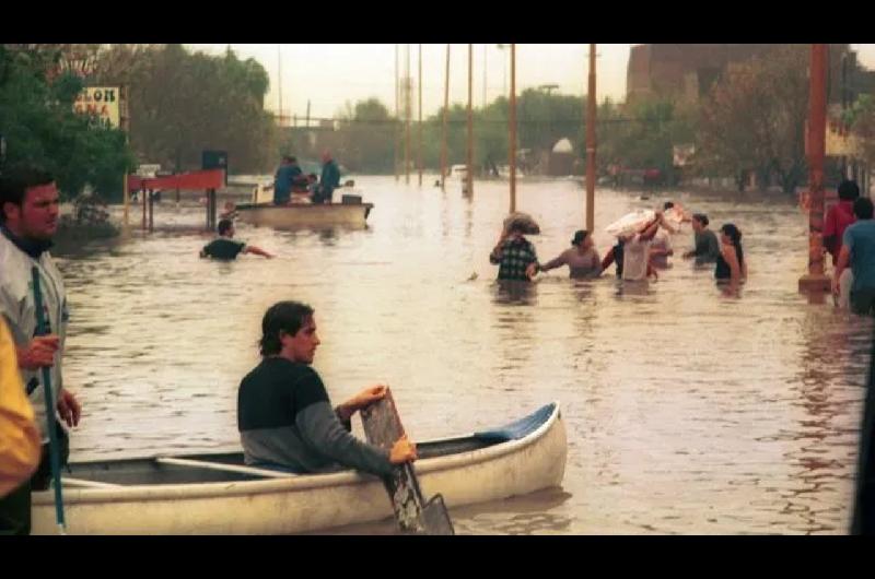 La Justicia cerroacute la causa por la inundacioacuten de Santa Fe de 2003 tras maacutes de dos deacutecadas