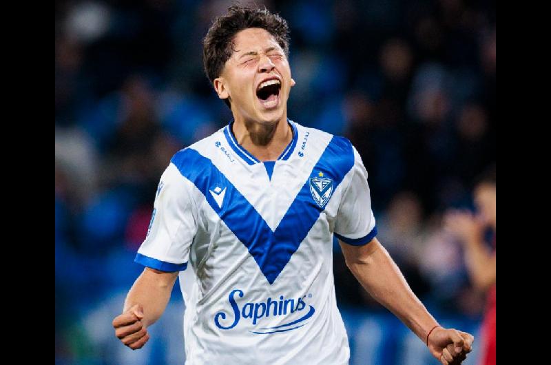 Quieacuten es Thiago Aguirre la nueva joya de Veacutelez que se vistioacute de heacuteroe ante Independiente