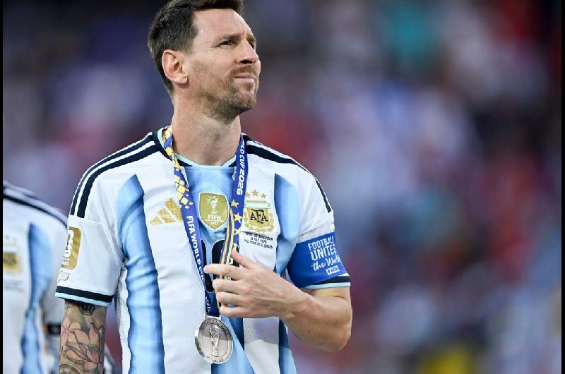 iquestFecha FIFA con Messi Argentina prepara una gira por China y podriacutea jugar un claacutesico en Buenos Aires