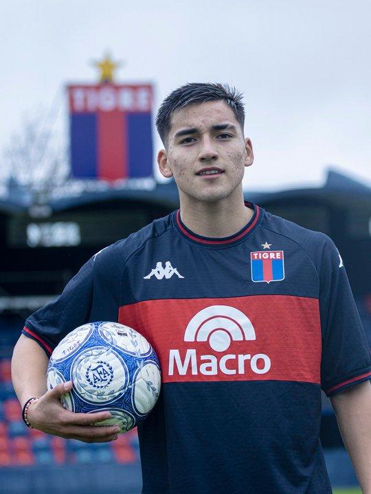 Tigre presentoacute como nuevo jugador a uno de los apartados de River