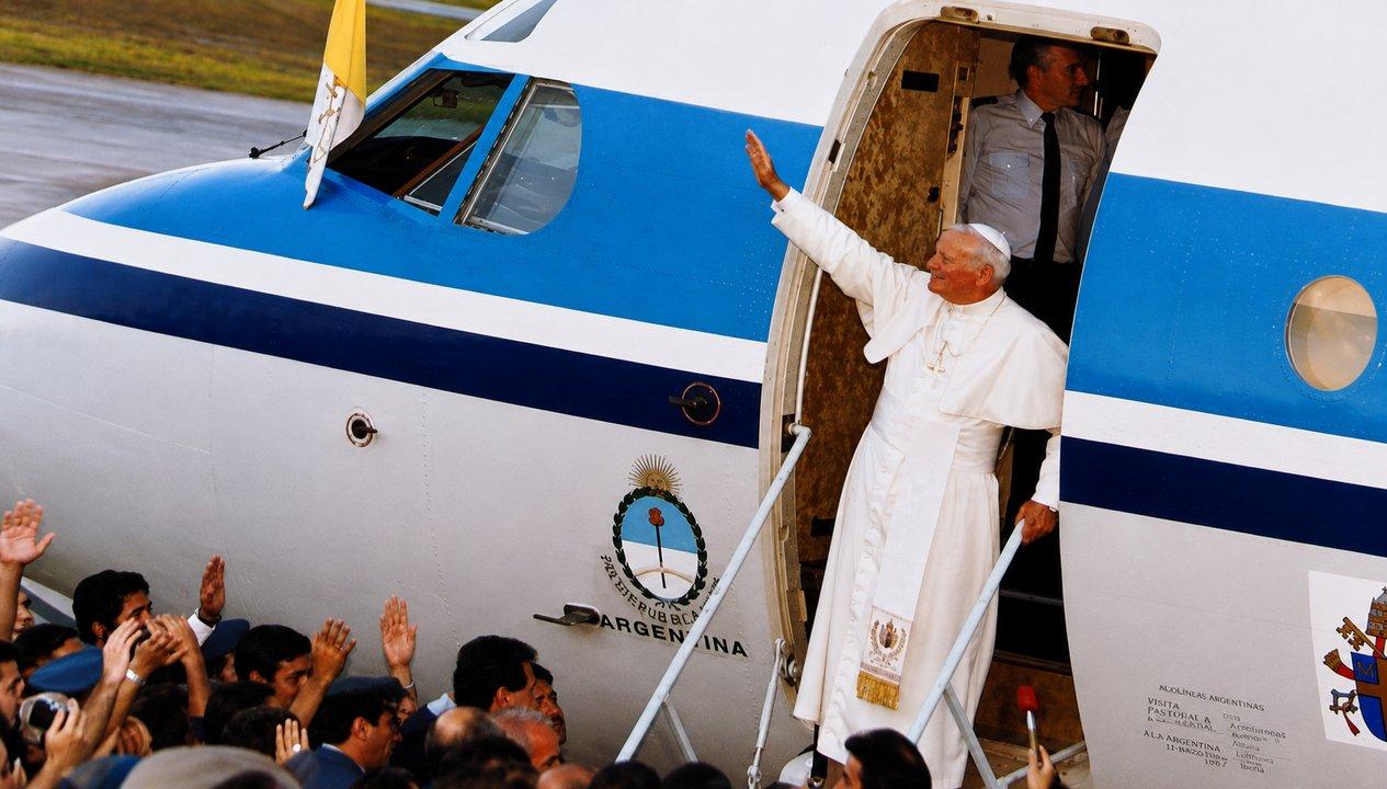 Cuaacutendo fue la uacuteltima visita de un Papa a la Argentina- la gira maratoacutenica de Juan Pablo II que marcoacute una eacutepoca