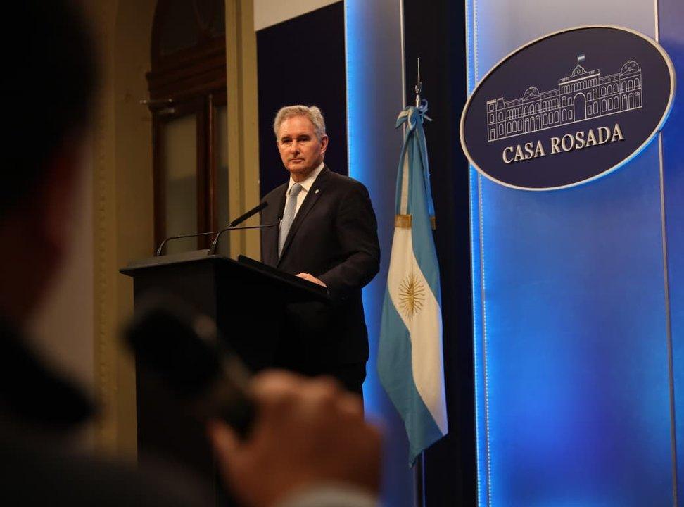 El Gobierno asegura que no hubo contacto de Brasil y descarta modificaciones operativas en el viacutenculo