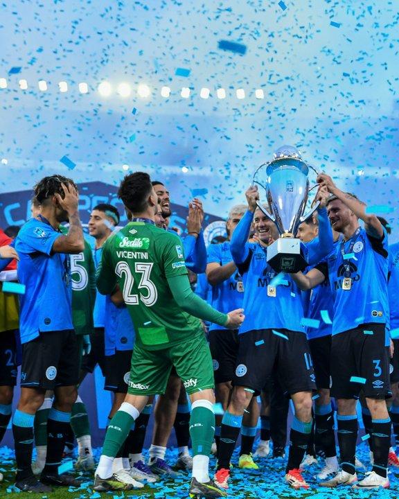 La Liga Profesional confirmoacute doacutende se jugaraacute el Trofeo de Campeones