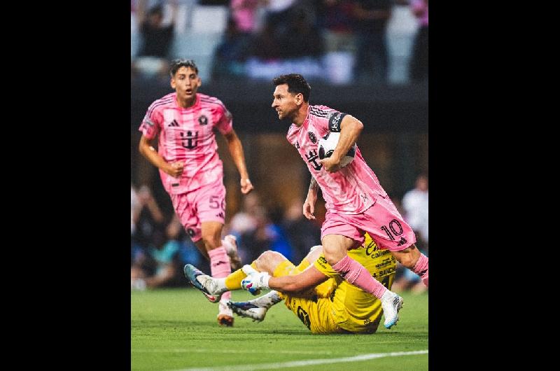 Con doblete de Messi el Inter Miami abrioacute la Leagues Cup con un triunfo ante San Luis