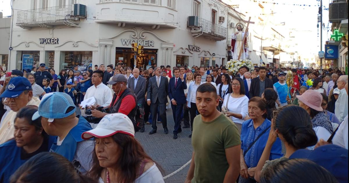 La Ciudad dio su muestrade fe al Santiacutesimo Salvador