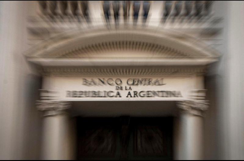 Inflacioacuten doacutelar y otras variables- queacute espera el mercado para julio y los meses venideros
