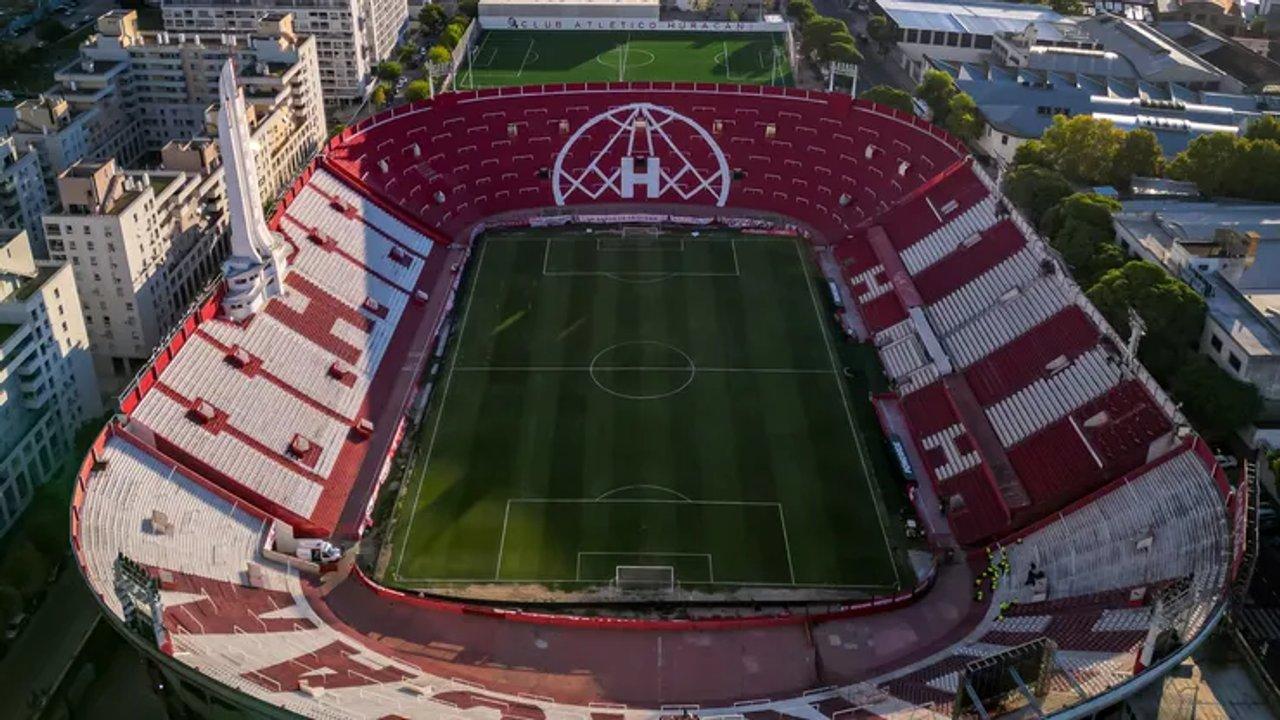 iquestVuelve a la cancha de Huracaacuten El estadio donde jugariacutea Boca ante Veacutelez y Recoleta