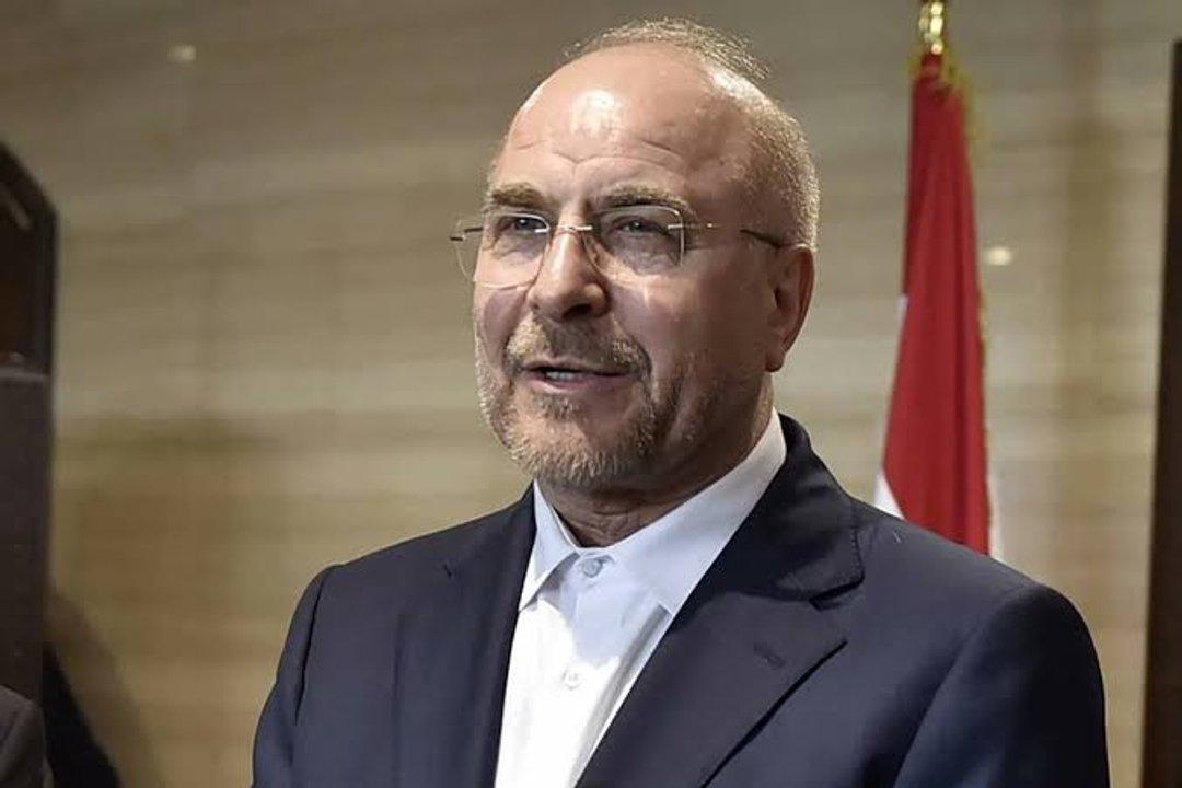 Diplomacia teatral en bucle- el presidente del Parlamento iraniacute se burla de Trump